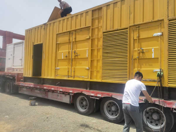 怀安发电机出租100KW发电机需要什么规格的电缆线?
